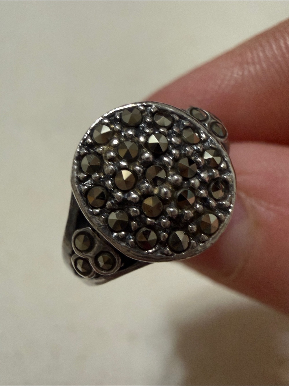 Sterling Silver 925 Marcasite Round Cluster Ring size 4.5 - Picture 2 of 7